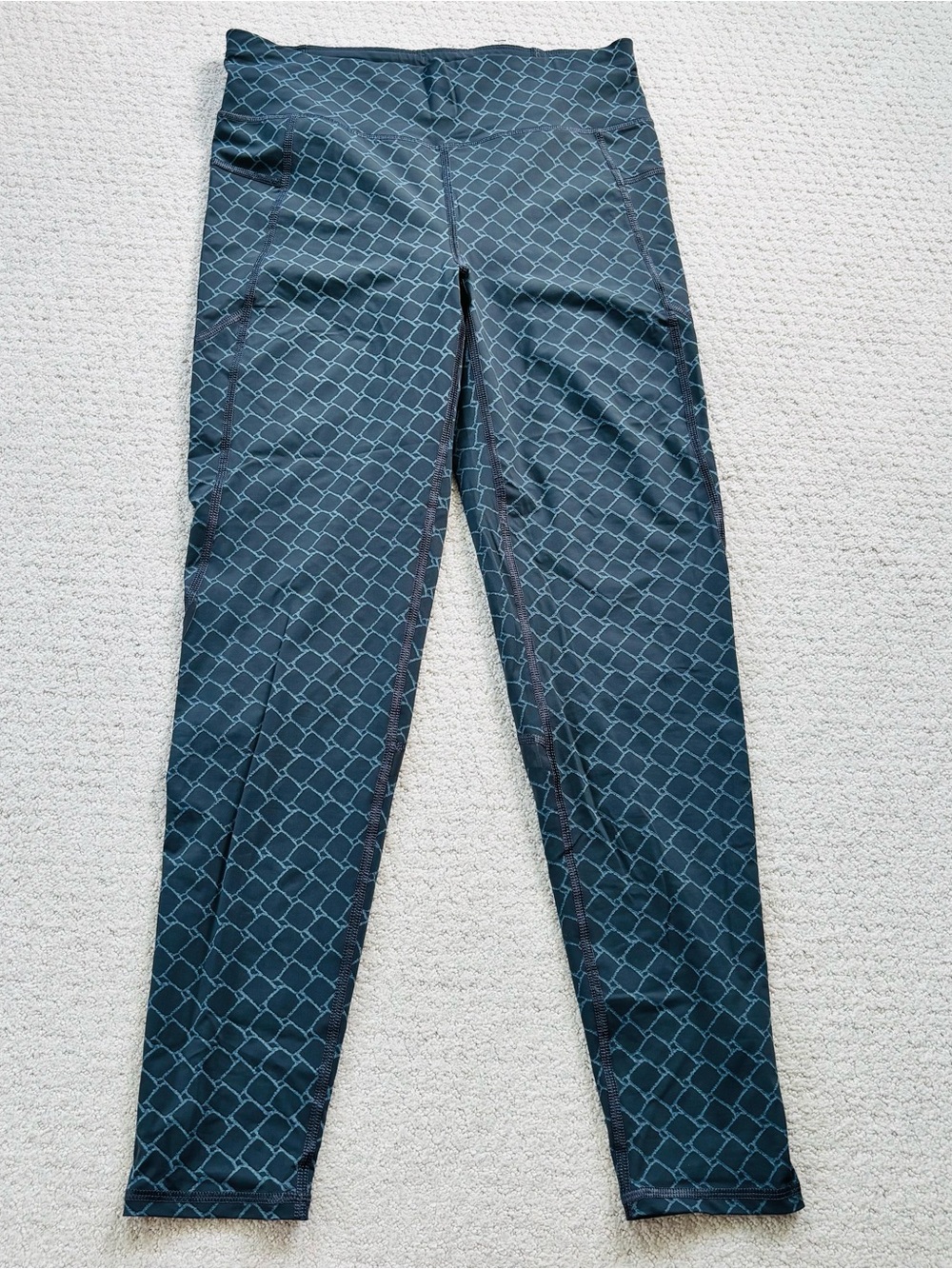 Sweaty Betty zero gravity gray and blue pattern full length leggings
